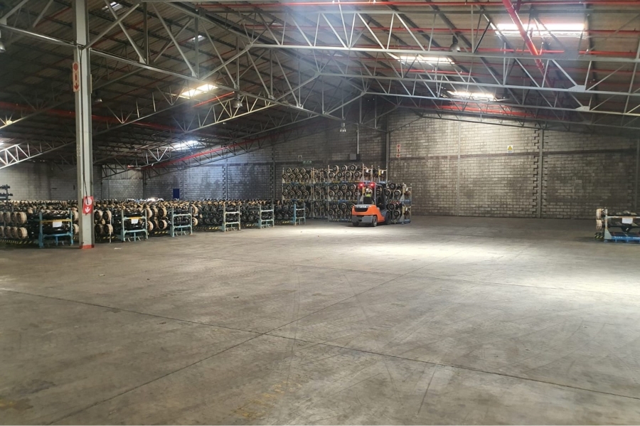 To Let commercial Property for Rent in Struandale Industrial Eastern Cape